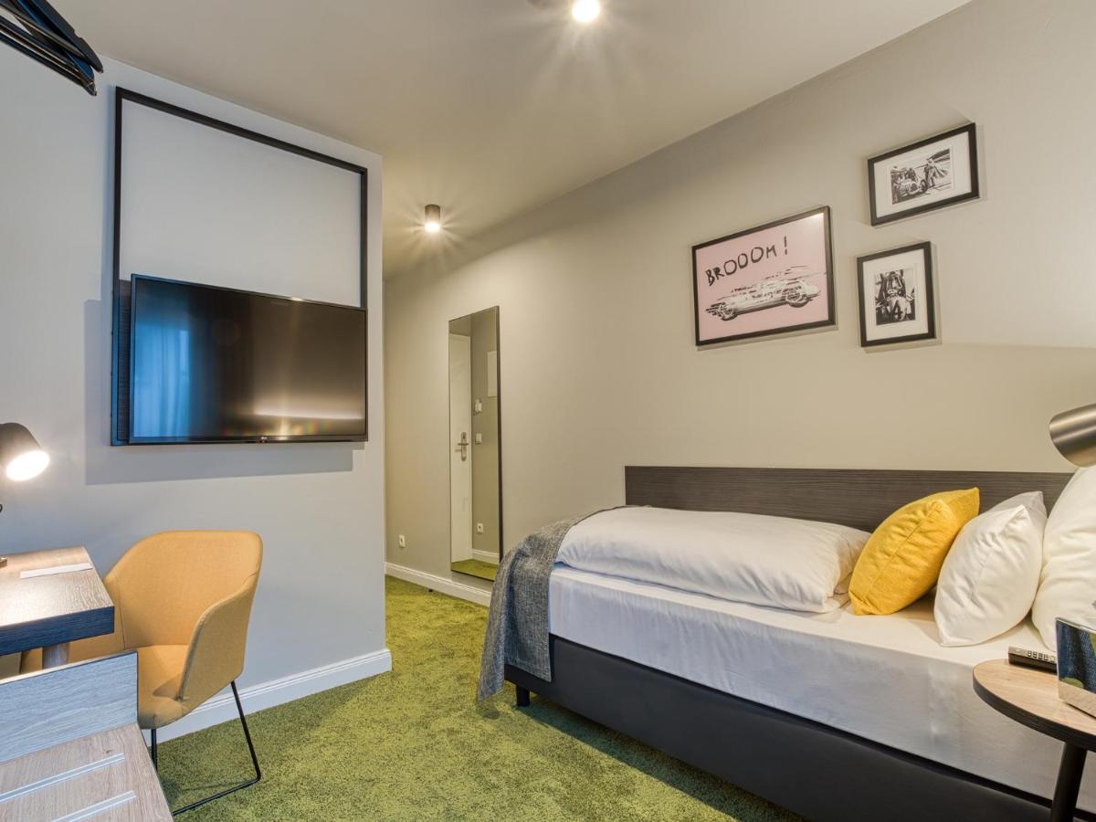 Vienna House Easy By Wyndham อินโกลชตัดต์ ภายนอก รูปภาพ