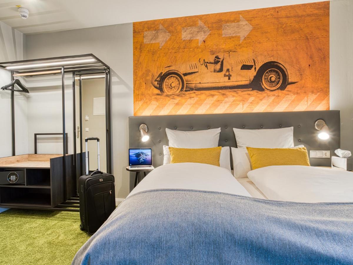 Vienna House Easy By Wyndham อินโกลชตัดต์ ภายนอก รูปภาพ