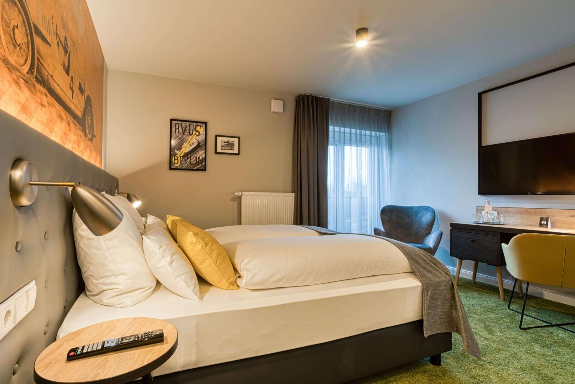 Vienna House Easy By Wyndham อินโกลชตัดต์ ภายนอก รูปภาพ