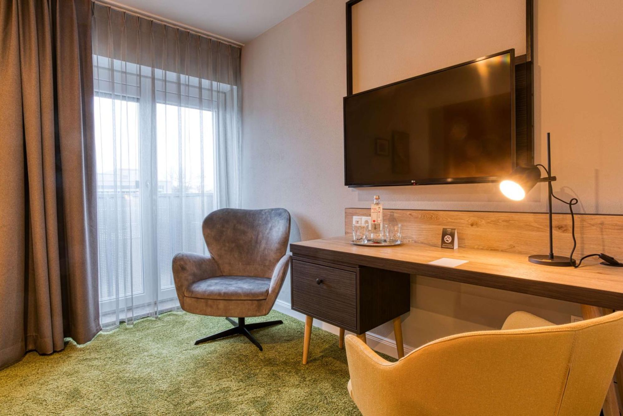 Vienna House Easy By Wyndham อินโกลชตัดต์ ภายนอก รูปภาพ