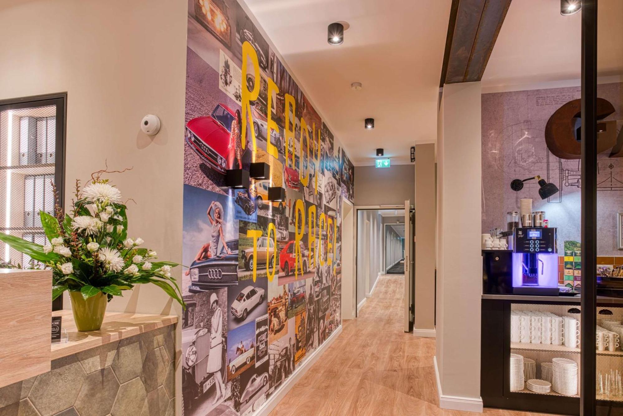 Vienna House Easy By Wyndham อินโกลชตัดต์ ภายนอก รูปภาพ