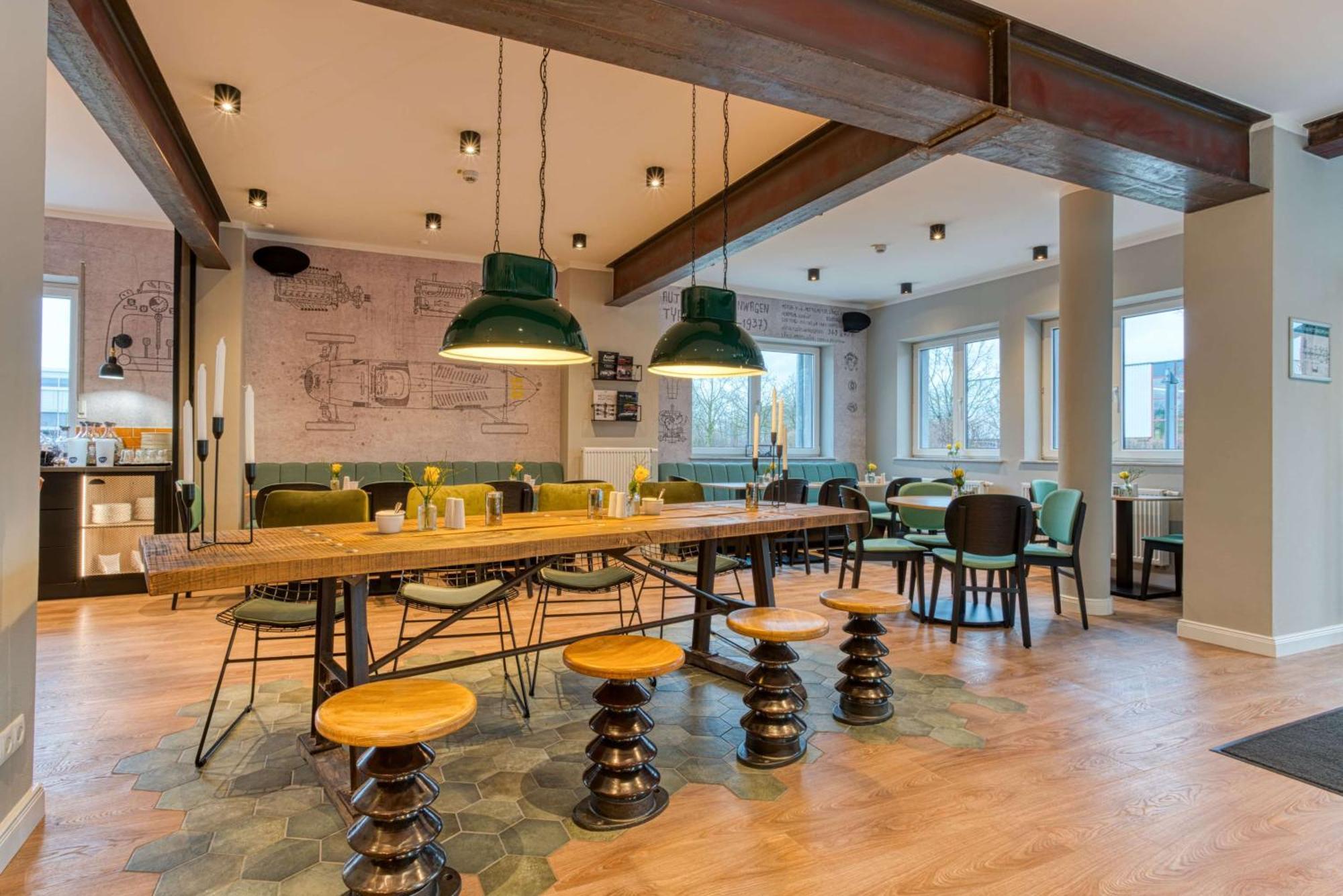 Vienna House Easy By Wyndham อินโกลชตัดต์ ภายนอก รูปภาพ
