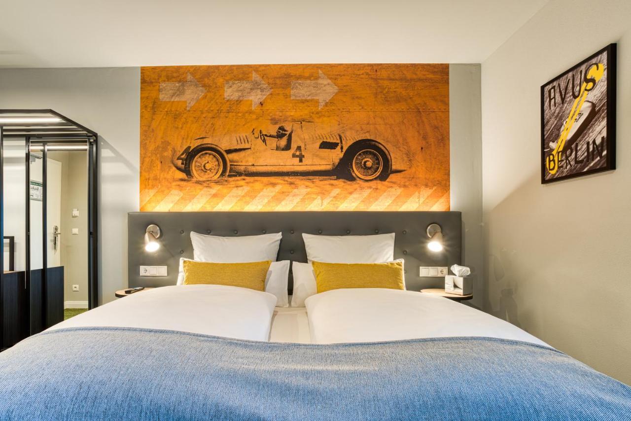 Nyce Hotel Ingolstadt, Trademark Collection By Wyndham ภายนอก รูปภาพ